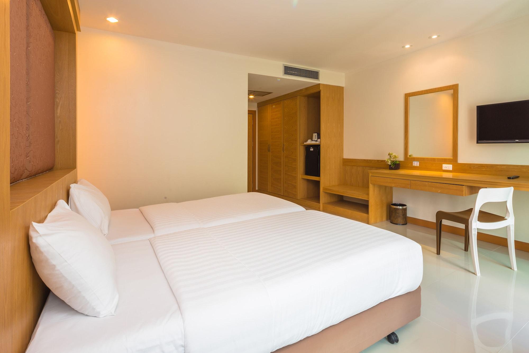 Sungthong Kamala Beach Resort Екстериор снимка