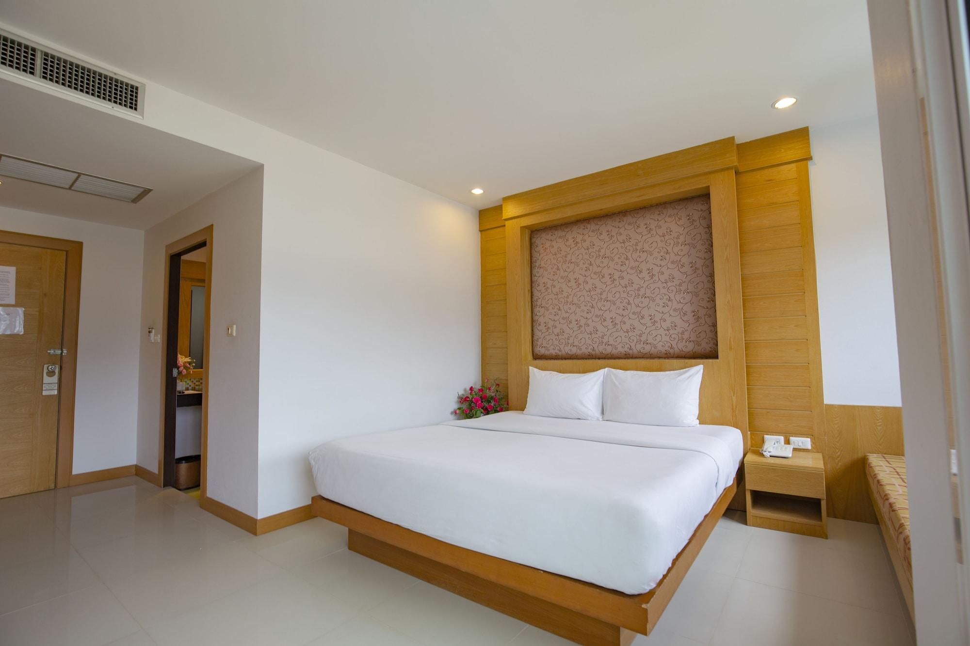 Sungthong Kamala Beach Resort Екстериор снимка