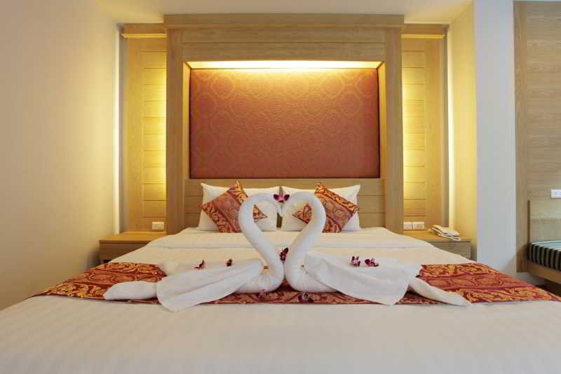 Sungthong Kamala Beach Resort Екстериор снимка