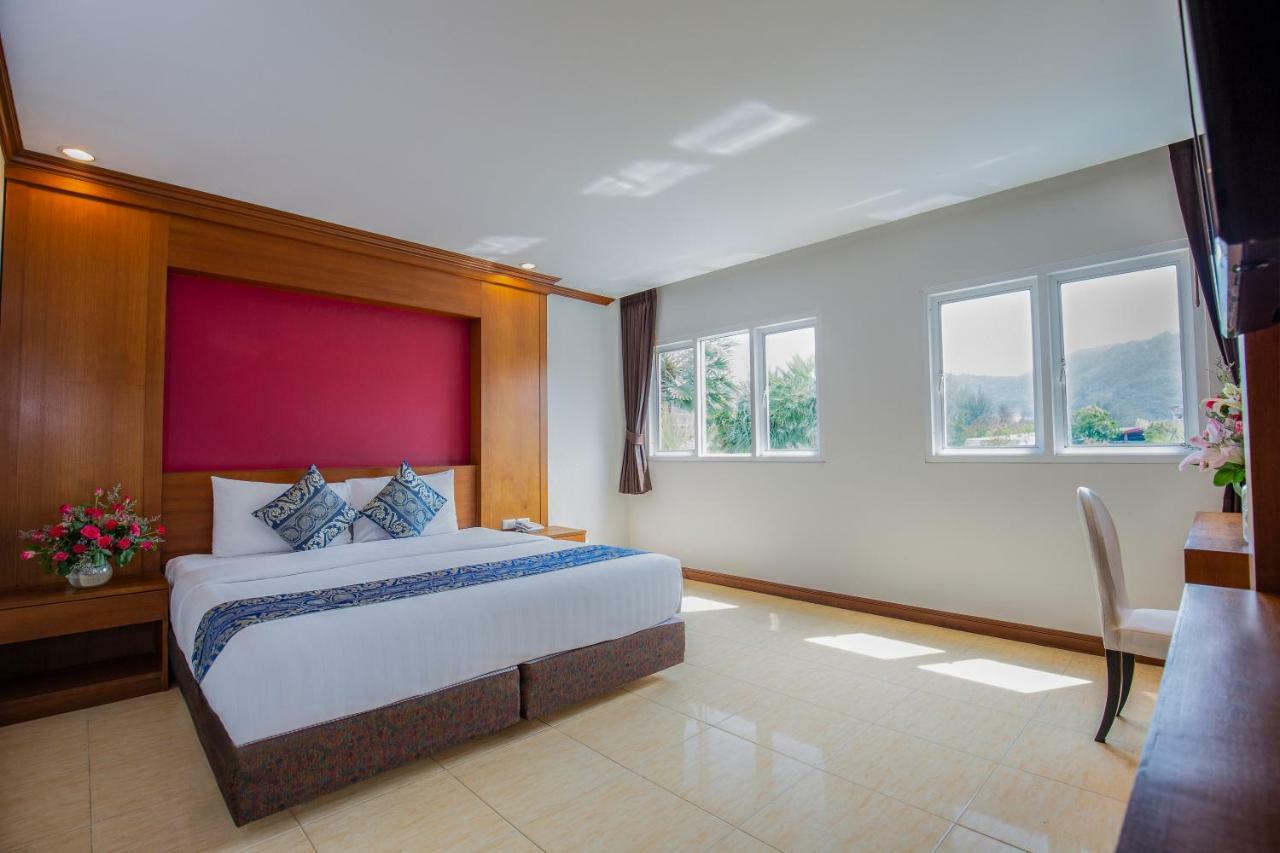 Sungthong Kamala Beach Resort Екстериор снимка