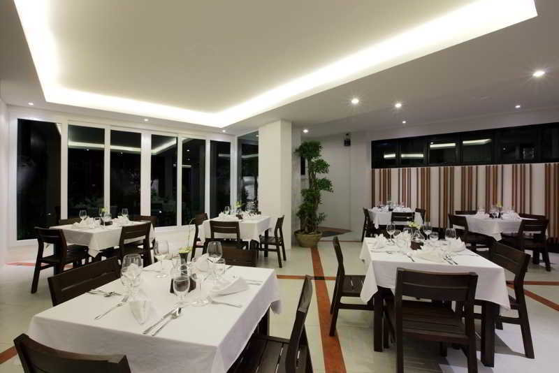 Sungthong Kamala Beach Resort Екстериор снимка